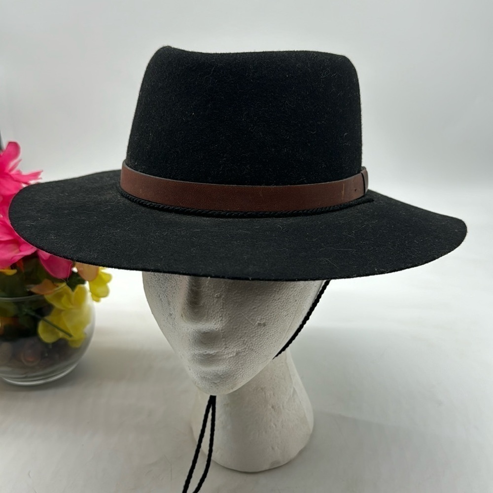 100% Wool Hat with Brown Leather Band HT5149